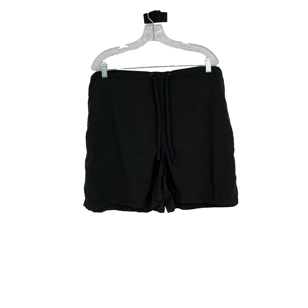 L.L. Bean Shorts Women's Size 1X Supplex Black Mesh Gorpcore